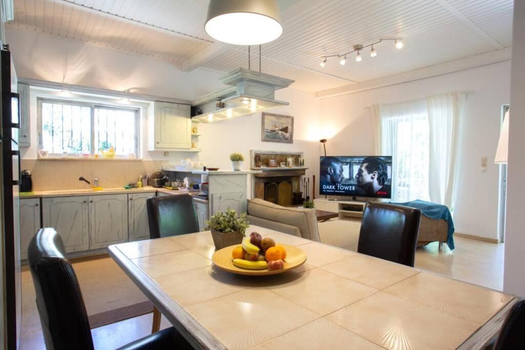 Koko'S Summer House Néa Mákri Eksteriør bilde