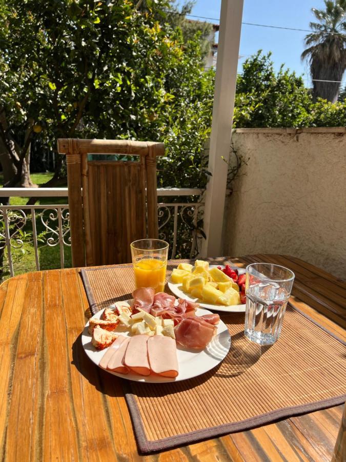 Koko'S Summer House Néa Mákri Eksteriør bilde